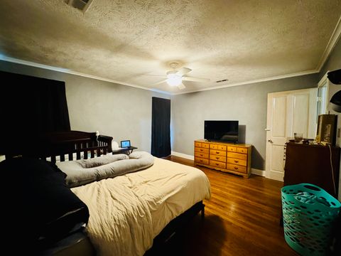 Tiny photo for 203 W Callie Street, Sesser, IL 62884 (MLS # 12634961)