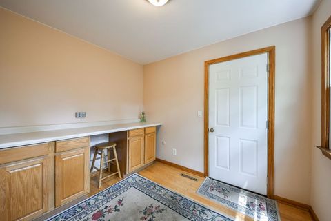 Tiny photo for 5N634 Lostview Lane, St. Charles, IL 60175 (MLS # 12447194)