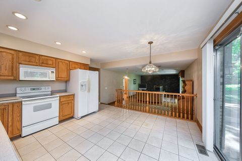 Tiny photo for 5N634 Lostview Lane, St. Charles, IL 60175 (MLS # 12447194)
