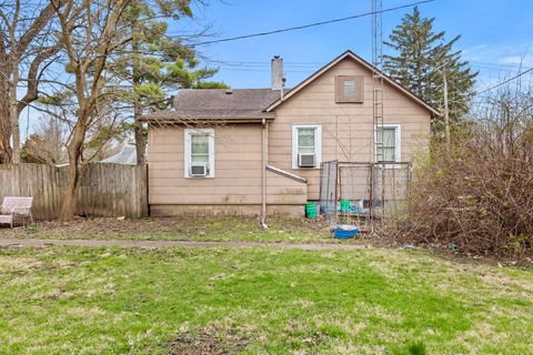 Tiny photo for 945 Stone Street, Kankakee, IL 60901 (MLS # 12330897)