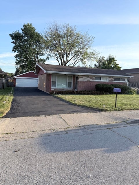 Photo of 6635 W 87th Street, Oak Lawn, IL 60453 (MLS # 12764384)