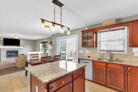 Tiny photo for 2506 Crimson Lane, Champaign, IL 61822 (MLS # 12600728)