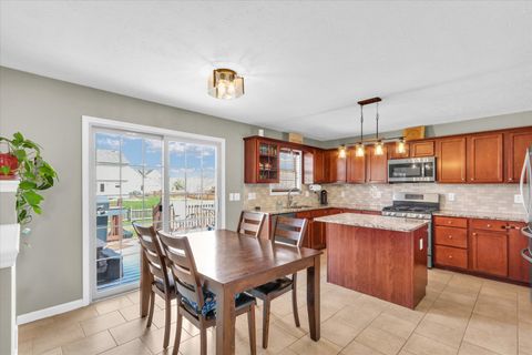 Tiny photo for 2506 Crimson Lane, Champaign, IL 61822 (MLS # 12600728)