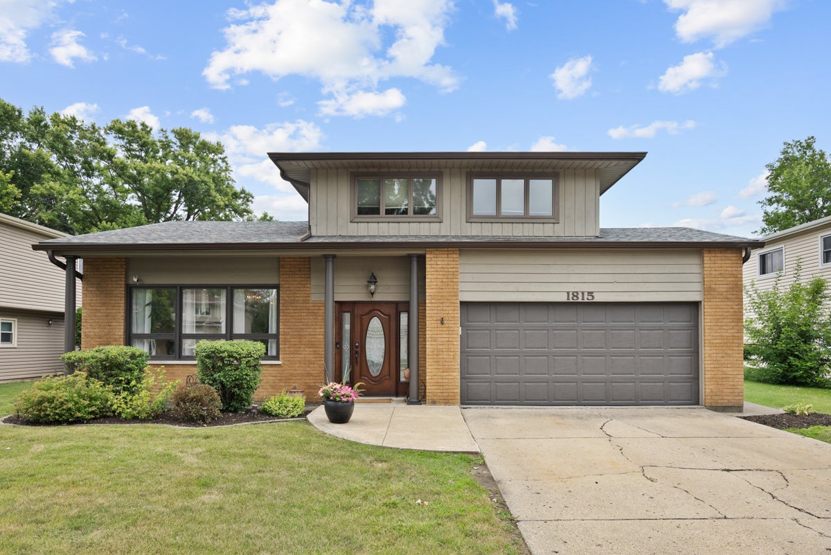 1815 Azalea Lane