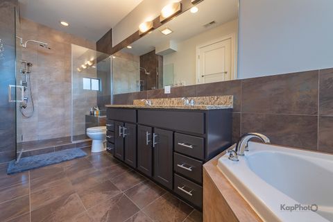 Tiny photo for 3839 N Ashland Avenue #2, Chicago, IL 60613 (MLS # 12617501)