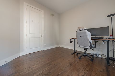 Tiny photo for 3839 N Ashland Avenue #2, Chicago, IL 60613 (MLS # 12617501)