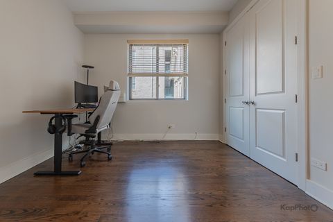 Tiny photo for 3839 N Ashland Avenue #2, Chicago, IL 60613 (MLS # 12617501)