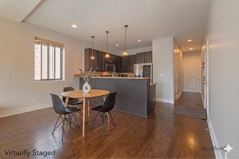 Tiny photo for 3839 N Ashland Avenue #2, Chicago, IL 60613 (MLS # 12617501)