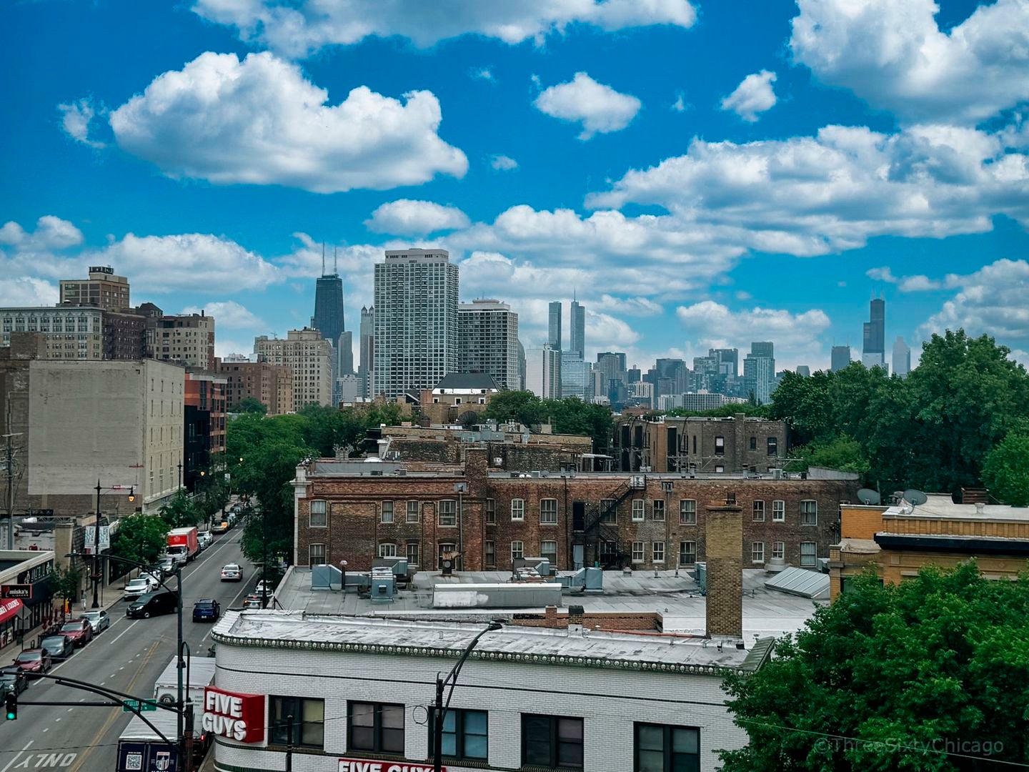 444 W FULLERTON Parkway 604
