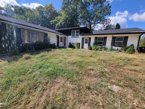 Tiny photo for 3010 W Brookside Drive, Peoria, IL 61615 (MLS # 12489615)