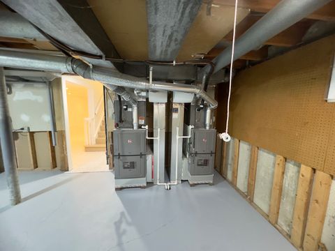 Tiny photo for 806 Wildwood Court, Oak Brook, IL 60523 (MLS # 12519324)