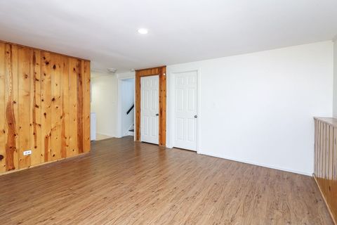 Tiny photo for 957 Grant Street, Bartlett, IL 60103 (MLS # 12455843)
