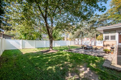 Tiny photo for 604 S Grant Avenue, Villa Park, IL 60181 (MLS # 12484492)