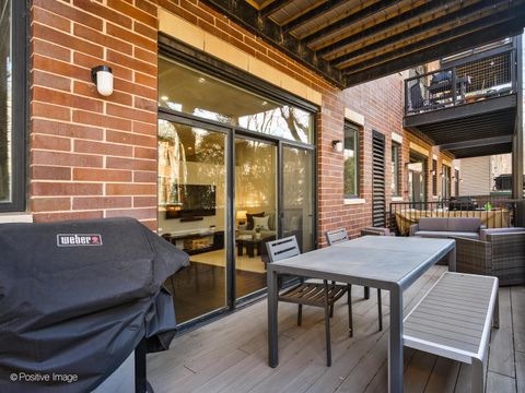 Tiny photo for 1802 S State Street #103, Chicago, IL 60616 (MLS # 12581516)