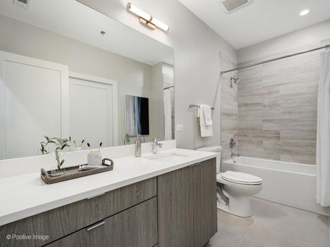 Tiny photo for 1802 S State Street #103, Chicago, IL 60616 (MLS # 12581516)