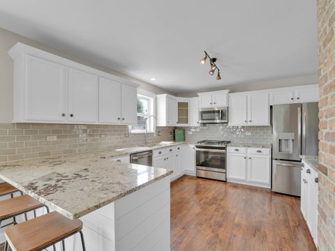 Tiny photo for 909 Forestview Way, Antioch, IL 60002 (MLS # 12455094)