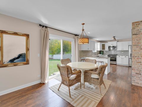 Tiny photo for 909 Forestview Way, Antioch, IL 60002 (MLS # 12455094)