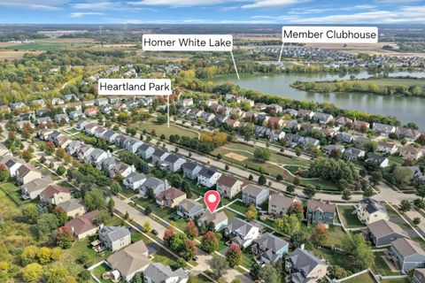 Tiny photo for 909 Forestview Way, Antioch, IL 60002 (MLS # 12455094)