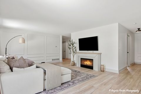 Tiny photo for Woodstock, IL 60098 (MLS # 12650024)