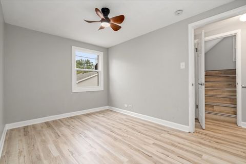 Tiny photo for 3923 Madison Avenue, Brookfield, IL 60513 (MLS # 12481323)