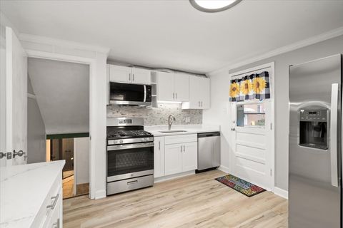 Tiny photo for 3923 Madison Avenue, Brookfield, IL 60513 (MLS # 12481323)