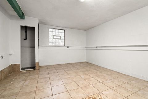 Tiny photo for 3923 Madison Avenue, Brookfield, IL 60513 (MLS # 12481323)