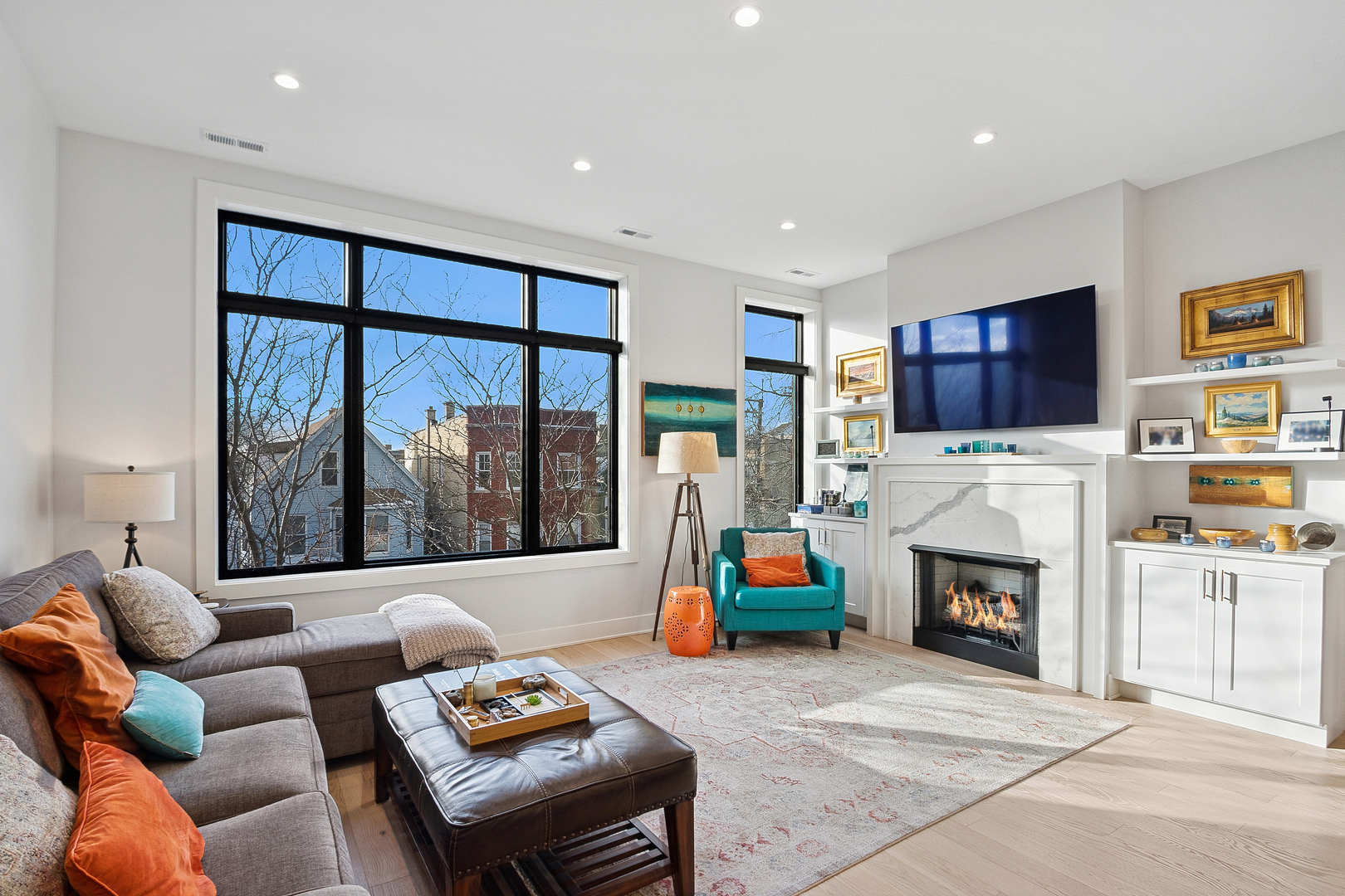 3139 N Central Park Avenue 3