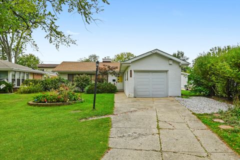Tiny photo for 9628 Keystone Avenue, Skokie, IL 60076 (MLS # 12490582)