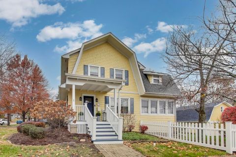 45 S Thurlow Street Hinsdale IL 60521