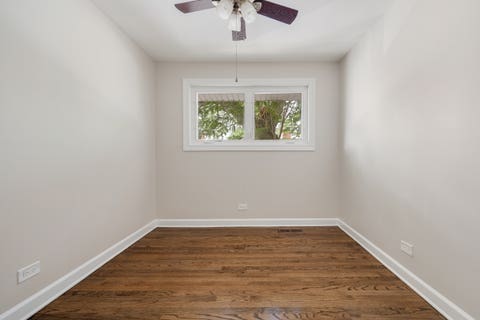 Tiny photo for 1715 W Thome Avenue, Chicago, IL 60660 (MLS # 12729876)