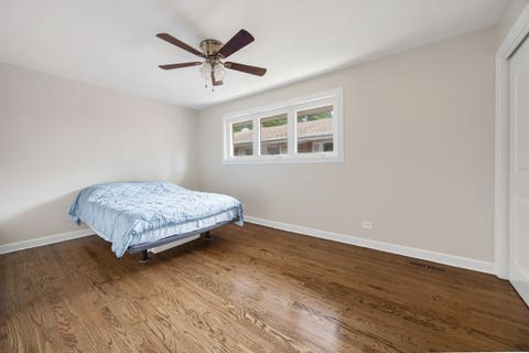 Tiny photo for 1715 W Thome Avenue, Chicago, IL 60660 (MLS # 12729876)