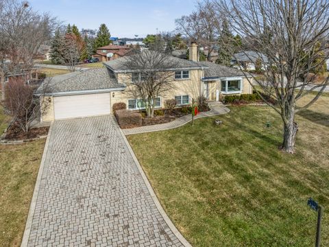 590 E Capri Drive Palatine IL 60074