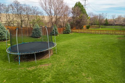 Tiny photo for 5180 Shotkoski Drive, Hoffman Estates, IL 60192 (MLS # 12606210)