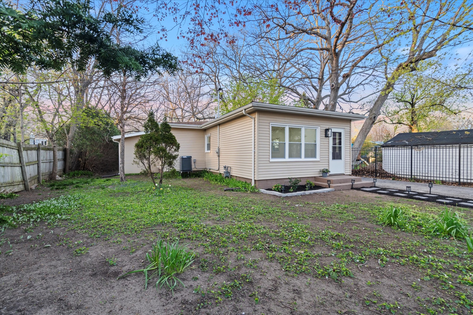 1416 3rd Street