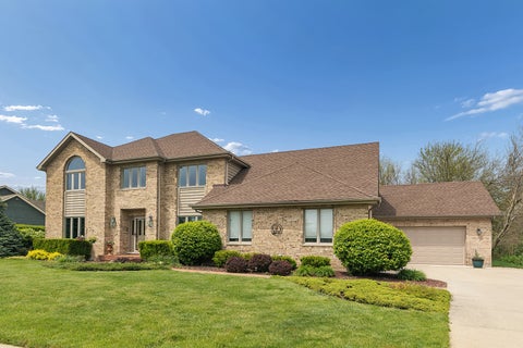 Photo of 10612 Williamsburg Trail, Frankfort, IL 60423 (MLS # 12642498)