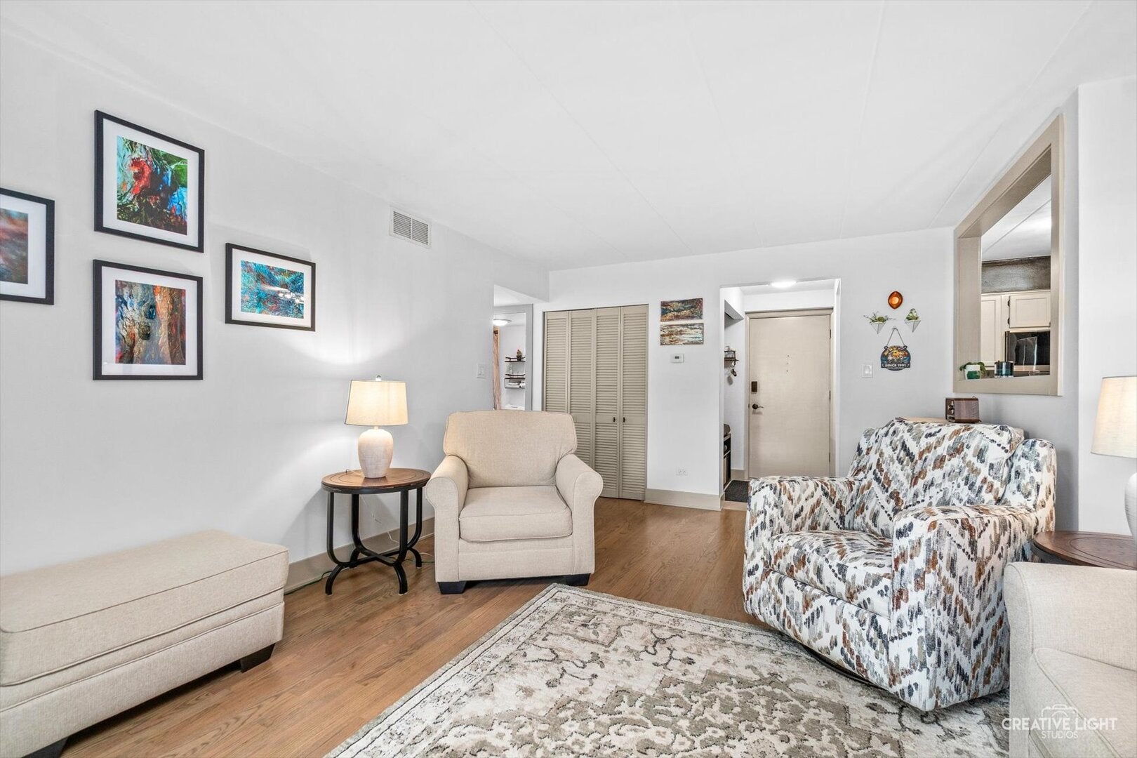 6443 clarendon hills Road 107