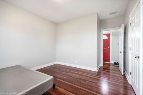 Tiny photo for 6140 W Gunnison Street #3, Chicago, IL 60630 (MLS # 12615939)