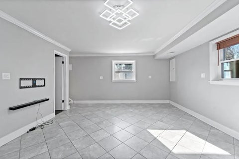 Tiny photo for 2017 E Seneca Lane, Mount Prospect, IL 60056 (MLS # 12687335)