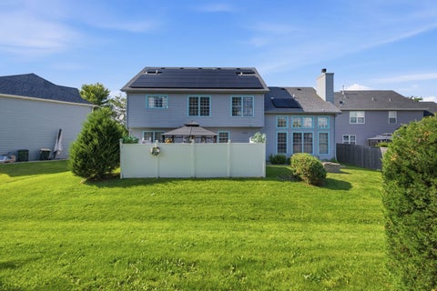 Tiny photo for 608 Lindsay Circle, North Aurora, IL 60542 (MLS # 12684835)