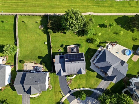 Tiny photo for 608 Lindsay Circle, North Aurora, IL 60542 (MLS # 12684835)