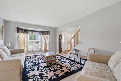 Tiny photo for 608 Lindsay Circle, North Aurora, IL 60542 (MLS # 12684835)