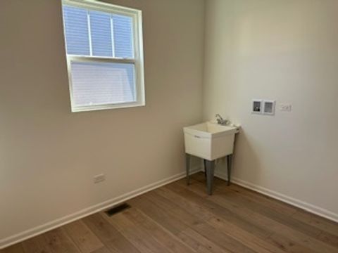 Tiny photo for 168 Piper Glen Avenue, Oswego, IL 60543 (MLS # 12453485)