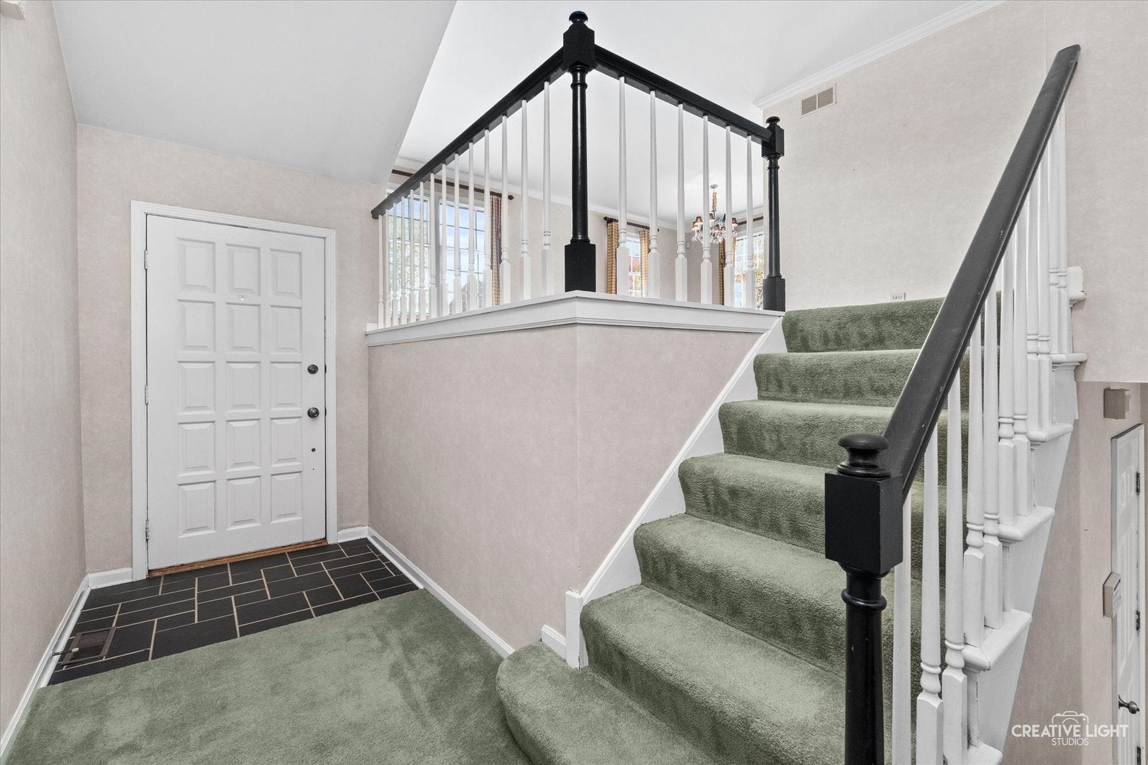 843 Seminary Circle