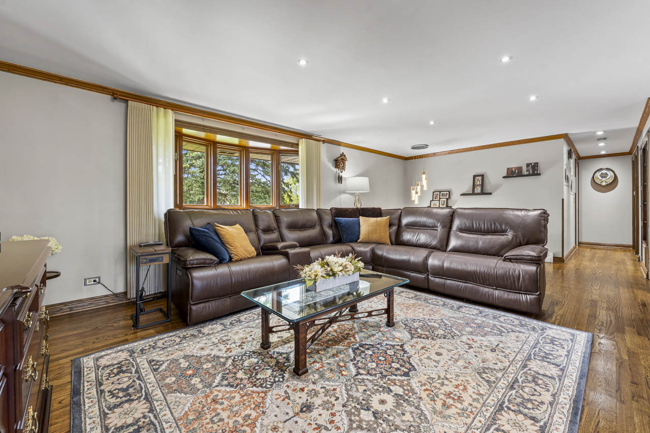 1214 Milton Lane