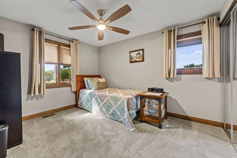 Tiny photo for 1214 Milton Lane, Schaumburg, IL 60193 (MLS # 12638362)