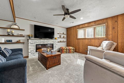 Tiny photo for 1214 Milton Lane, Schaumburg, IL 60193 (MLS # 12638362)