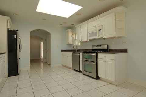 Tiny photo for 9246 S 49th Avenue, Oak Lawn, IL 60453 (MLS # 12440896)