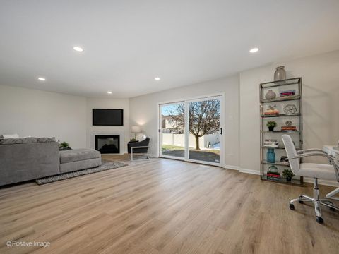 Tiny photo for 18036 Vista Drive, Country Club Hills, IL 60478 (MLS # 12536595)