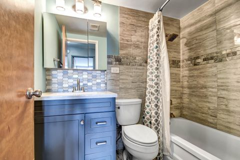 Tiny photo for 9740 S Pulaski Road #306, Oak Lawn, IL 60453 (MLS # 12488710)