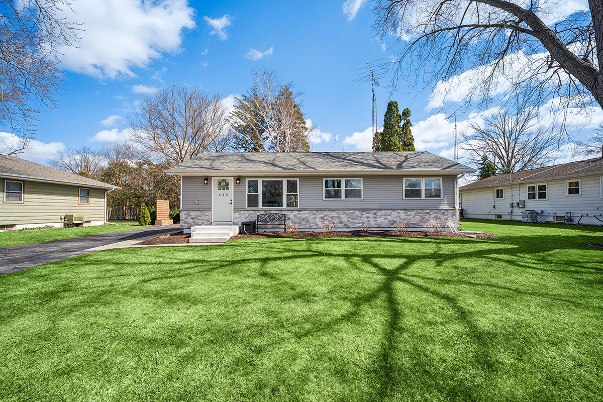 425 Kishwaukee Street